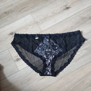 Elegant Black Lace Panties